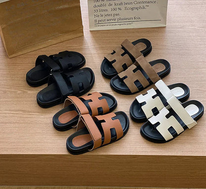 Hiara:Sandalias modernas